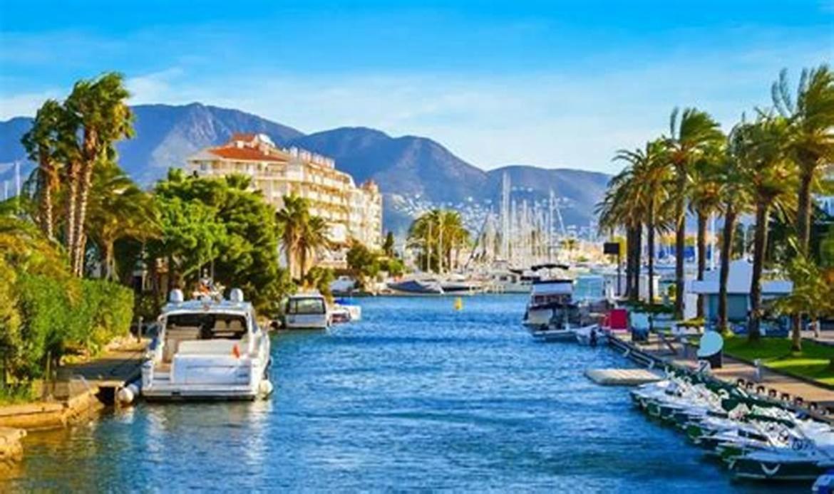 Sol 8-Studio In The Beach & Downton Empuriabrava Buitenkant foto