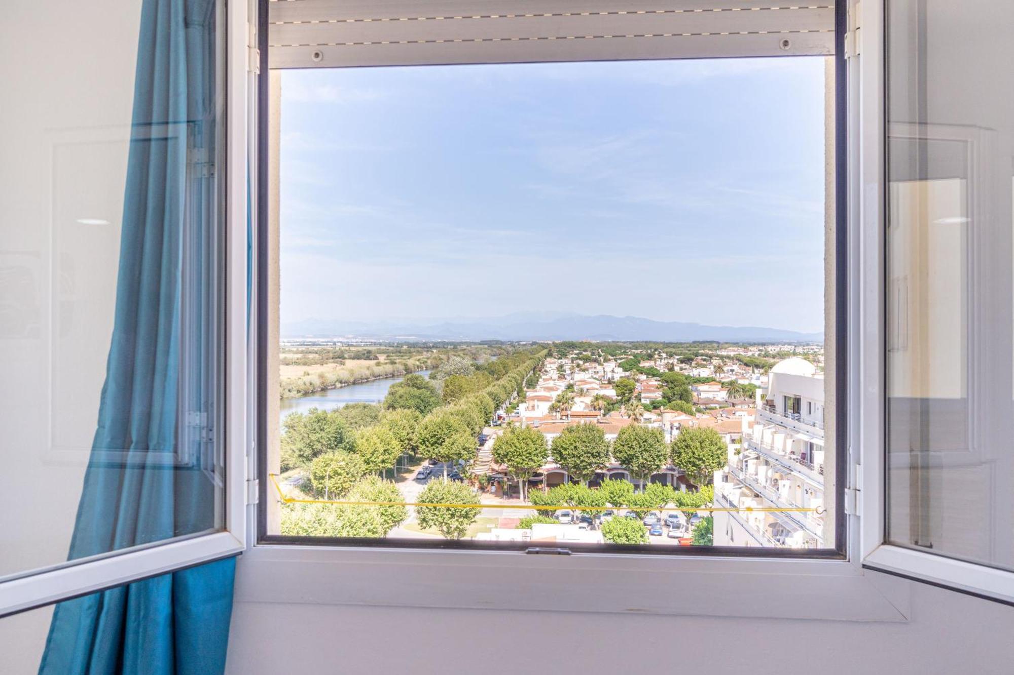 Sol 8-Studio In The Beach & Downton Empuriabrava Buitenkant foto